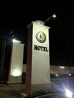 Eagle Bay Hotel