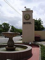 Eagle Bay Hotel