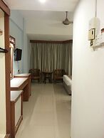 Eagle Bay Hotel