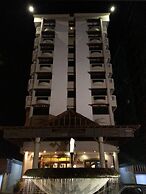 Eagle Bay Hotel