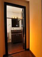 Suite Hotel Chrome