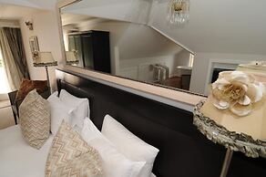Abbey Manor Luxury Guesthouse