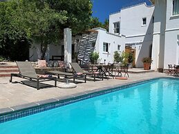 Abbey Manor Luxury Guesthouse