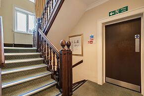 Barrington Lodge Hotel