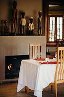 Singa Lodge - Lion Roars Hotels & Lodge