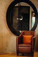 Singa Lodge - Lion Roars Hotels & Lodge
