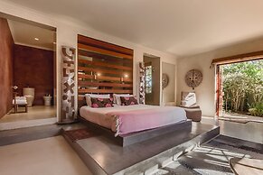 Singa Lodge - Lion Roars Hotels & Lodge