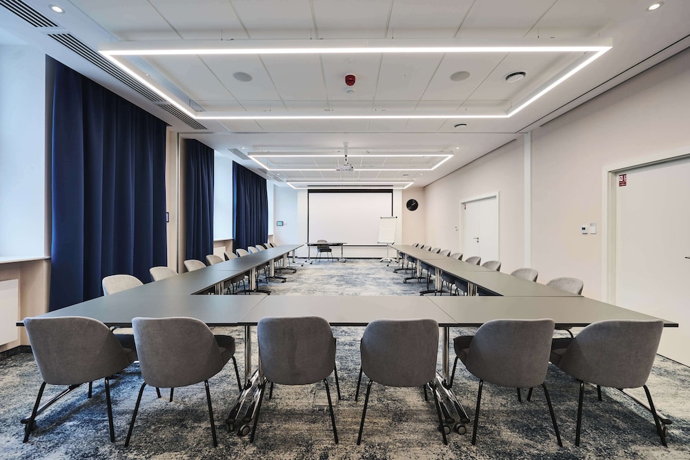 Aiden by Best Western Lodz