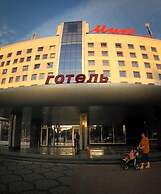 Mir Hotel In Rovno