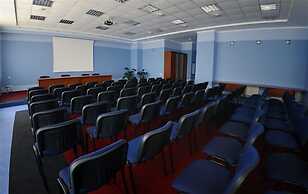 Mir Hotel In Rovno