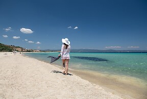 Antigoni Seaside Resort