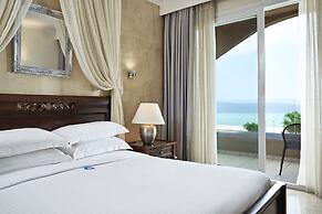 Antigoni Seaside Resort