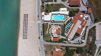 Antigoni Seaside Resort