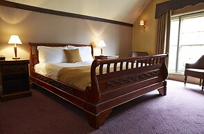 White Hart Hotel by Greene King Inns