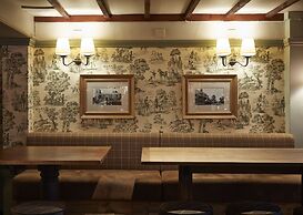 Dog House  by Chef and Brewer Collection