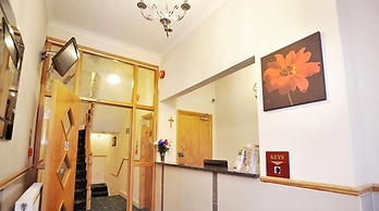 Elmwood Hotel