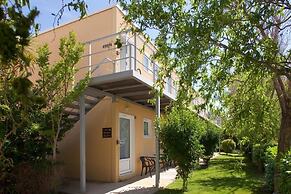 Top Motel
