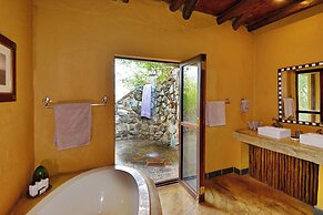 Motswiri Private Safari Lodge