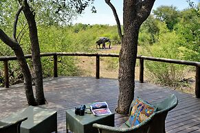 Motswiri Private Safari Lodge