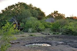 Motswiri Private Safari Lodge