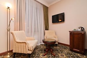 Tradition Hotel