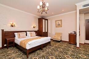 Tradition Hotel