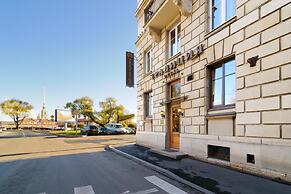 Tradition Hotel