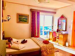 Aiolos Hotel