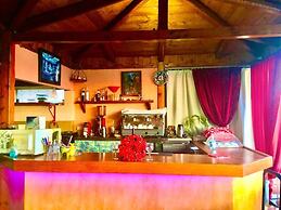 Aiolos Hotel