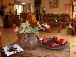 Aiolos Hotel