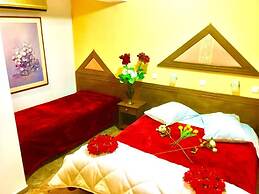 Aiolos Hotel