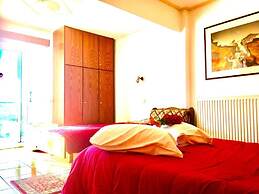 Aiolos Hotel