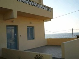 Nautilus Apartments