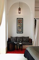 Riad Davia