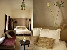Riad Davia
