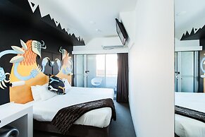 Majestic Minima Hotel