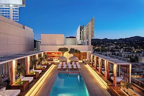 W Hollywood