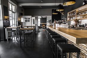 Linge Hotel Elst