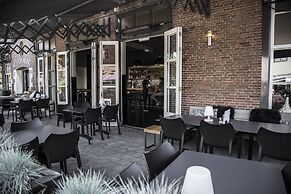Linge Hotel Elst