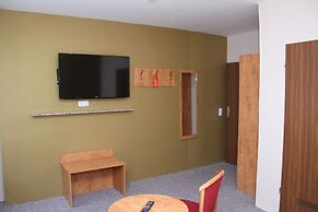 Hotel Holl