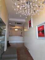 Arianna Hotel