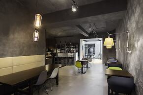 MOODs Boutique Hotel