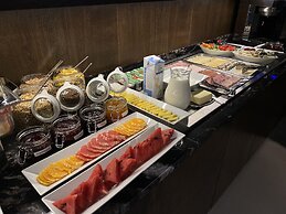 MOODs Boutique Hotel