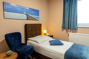 Max Inn Hotel