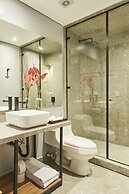 Nico ApartaSuites
