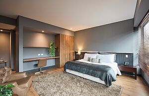 Nico ApartaSuites