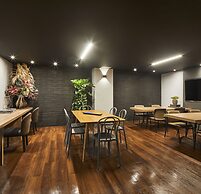Nico ApartaSuites