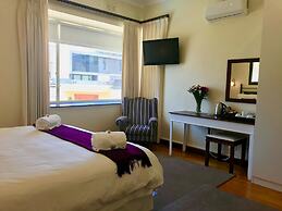 Sundown Manor Guest House