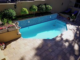 Sundown Manor Guest House