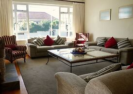 Sundown Manor Guest House